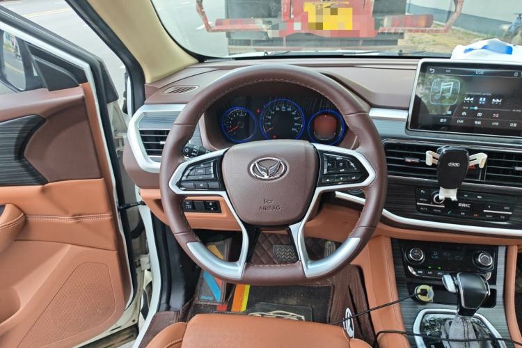 Used HYOSOW S7 2018 1.5T Automatic Prestige Edition Steering Wheel