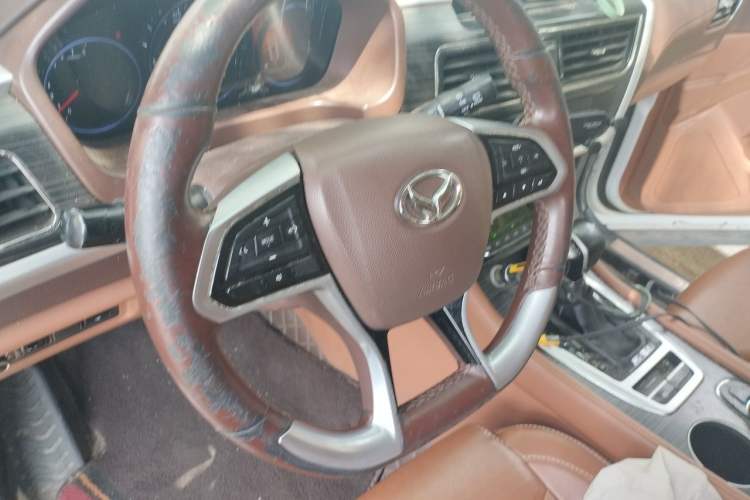 Used HYOSOW S7 2018 1.5T Automatic Premium Edition Steering Wheel