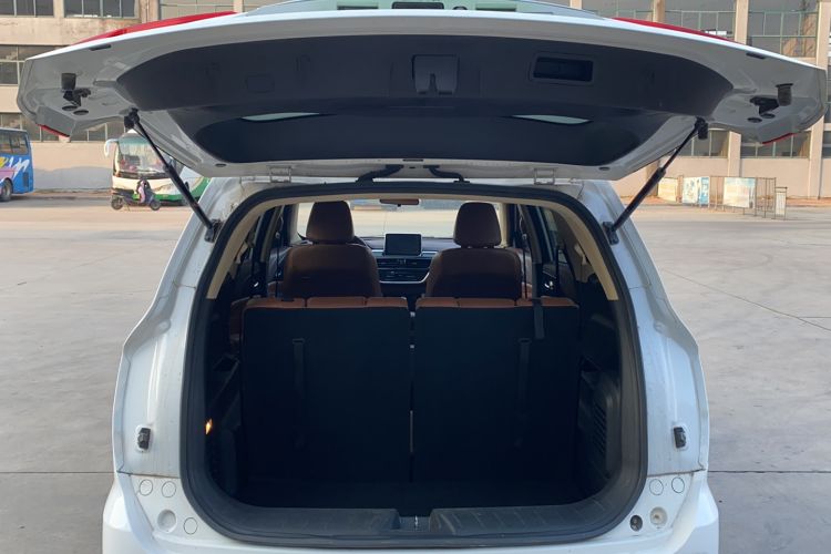 Used HYOSOW S7 2018 1.5T Manual Premium Edition Trunk