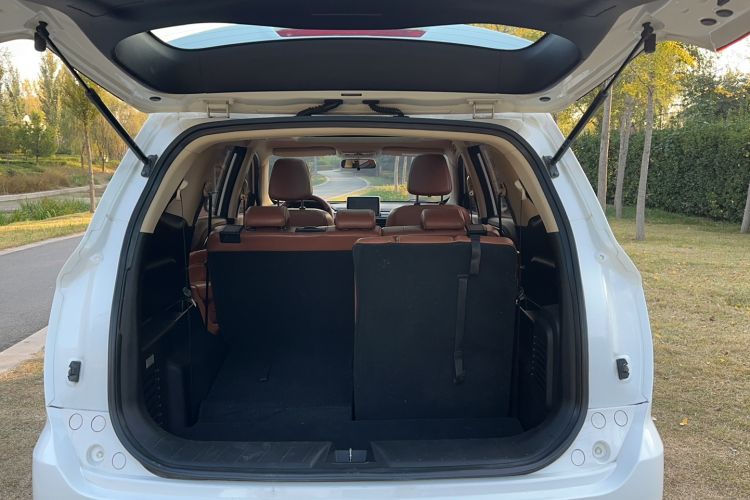 Used HYOSOW S7 2018 1.5T Automatic Premium Edition Trunk