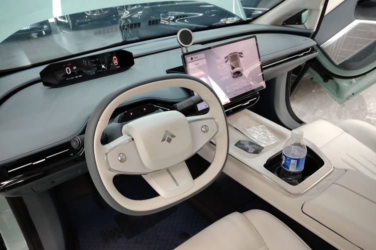 Used Hyptec GT 2023 560 Rear-Drive Seven-Wing Edition Interior 2