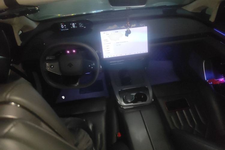 Used Hyptec GT 2023 Rear-Drive Ultra-Charging 7-Wing Edition Center Console