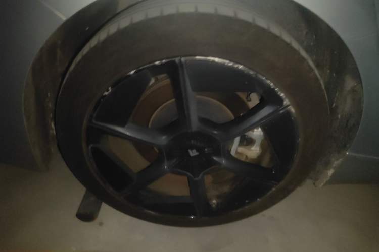 Used Hyptec GT 2023 Rear-Drive Ultra-Charging 7-Wing Edition Right Front Wheel Hub
