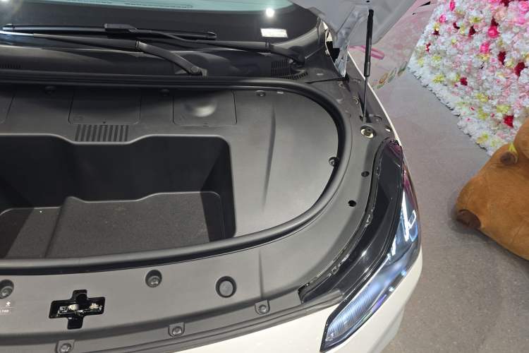 Used Hyptec GT 2024 Global Model 710 Ultra-High-Voltage LiDAR Edition Engine Bay Left