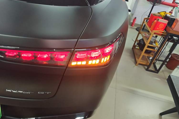 Used Hyptec GT 2023 710 Rear-Drive Ultra-Charging Version Exterior 3