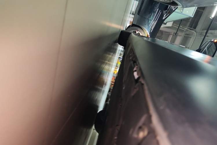Used Hyptec GT 2023 710 Rear-Drive Ultra-Charging Version Left Side Sill