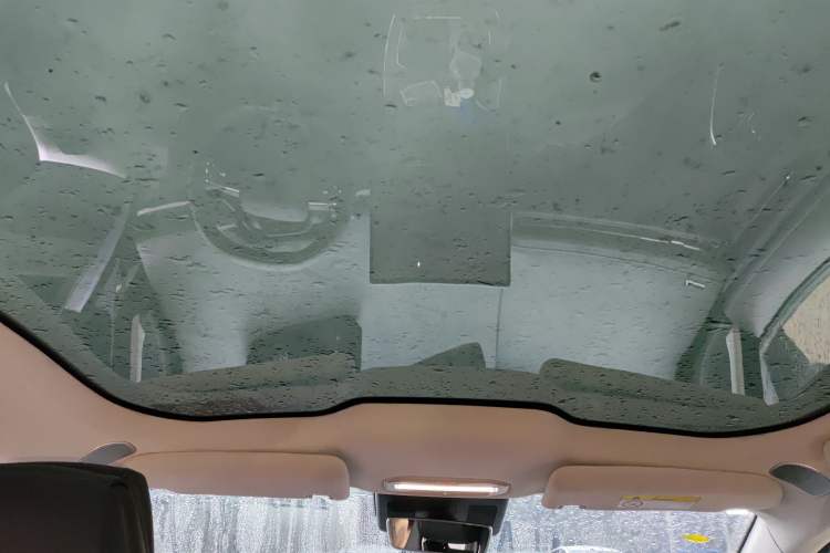 Used Hyptec GT 2023 710 Rear-Drive Ultra-Charging Version Headliner