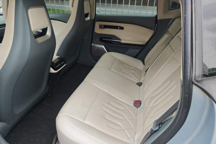 Used Hyptec GT 2023 560 Rear-Drive Seven-Wing Edition Left Rear Seat