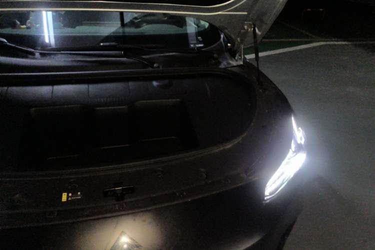 Used Hyptec GT 2023 710 Rear-Drive Ultra-Charging Version Engine Bay Left