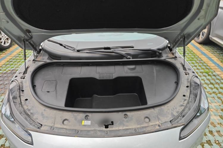 Used Hyptec GT 2023 710 Rear-Drive Ultra-Charging Version Engine Bay