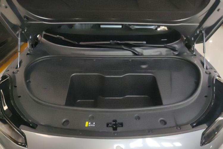 Used Hyptec GT 2023 560 Rear-Drive Seven-Wing Edition Engine Bay