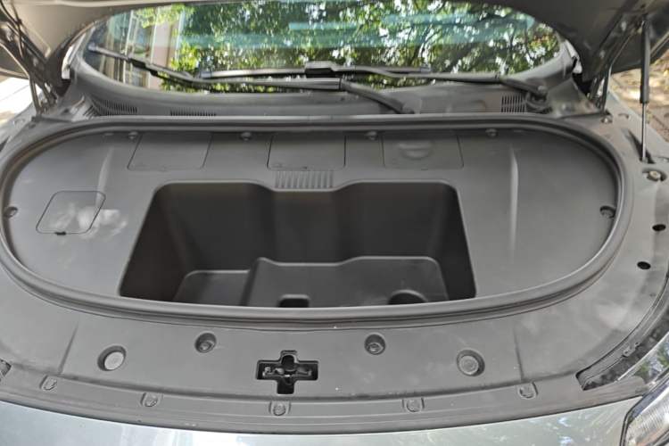 Used Hyptec GT 2023 560 Rear-Drive Tech Edition Engine Bay