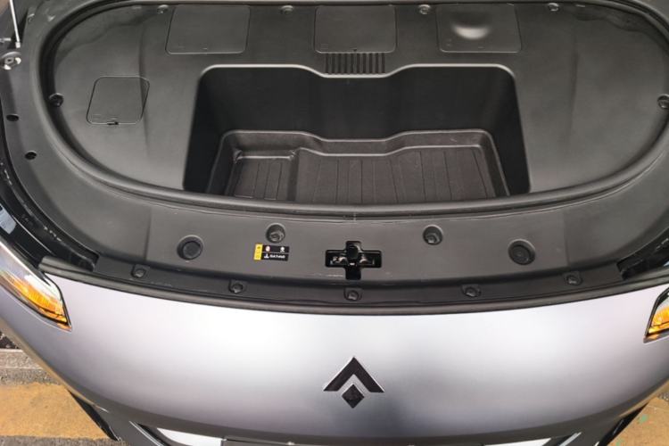 Used Hyptec GT 2023 710 Rear-Drive Ultra-Charging Version Engine Bay