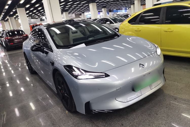 Used Hyptec GT 2023 710 Rear-Drive Supercharge Max Edition Front Right 45 Deg
