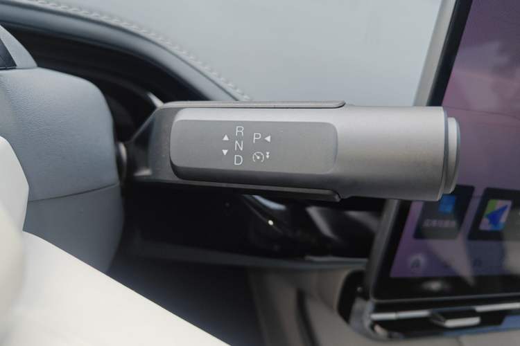 Used Hyptec GT 2023 710 Rear-Drive Supercharge Max Edition Gear Lever