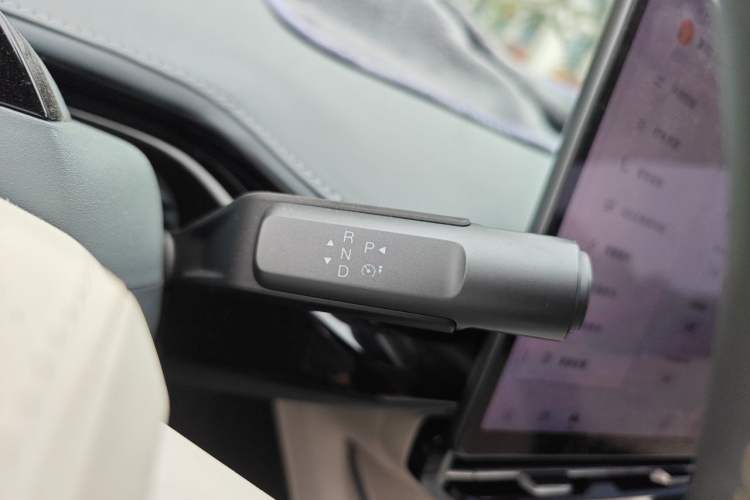 Used Hyptec GT 2023 710 Rear-Drive Ultra-Charging Version Gear Lever