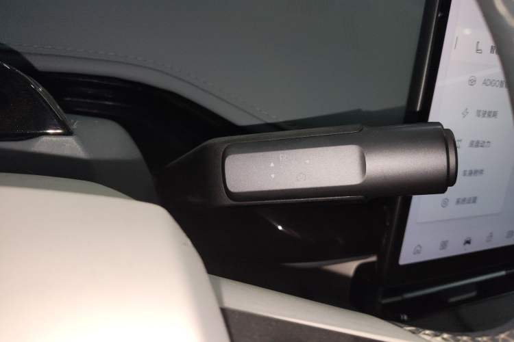 Used Hyptec GT 2023 560 Rear-Drive Seven-Wing Edition Gear Lever
