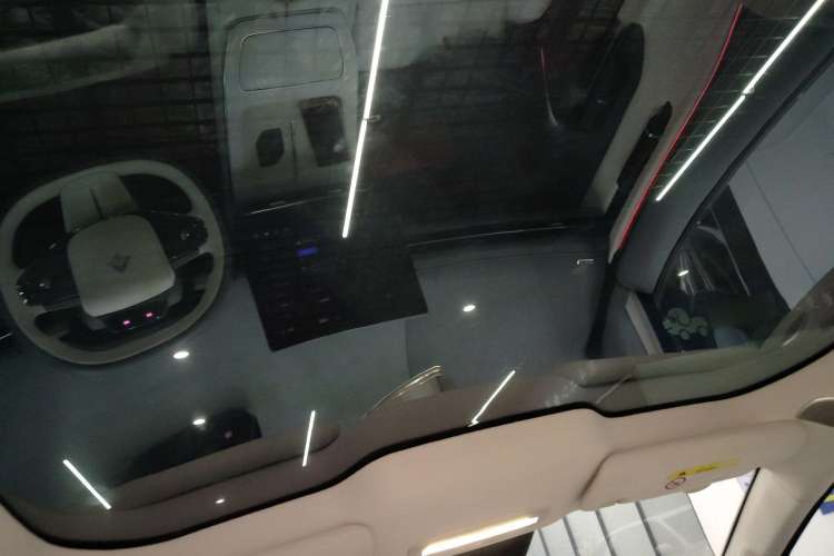 Used Hyptec GT 2023 560 Rear-Drive Seven-Wing Edition Headliner