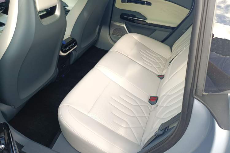 Used Hyptec GT 2023 710 Rear-Drive Ultra-Charging Version Interior 4