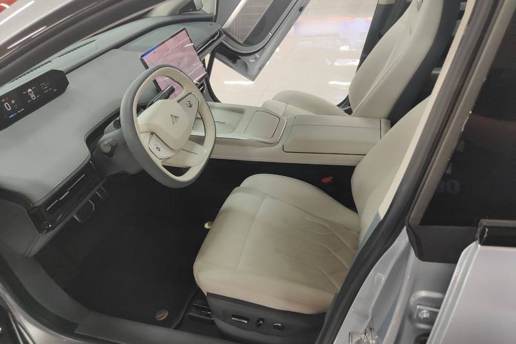 Used Hyptec GT 2023 Rear-Drive Ultra-Charging 7-Wing Edition Left Front Seat