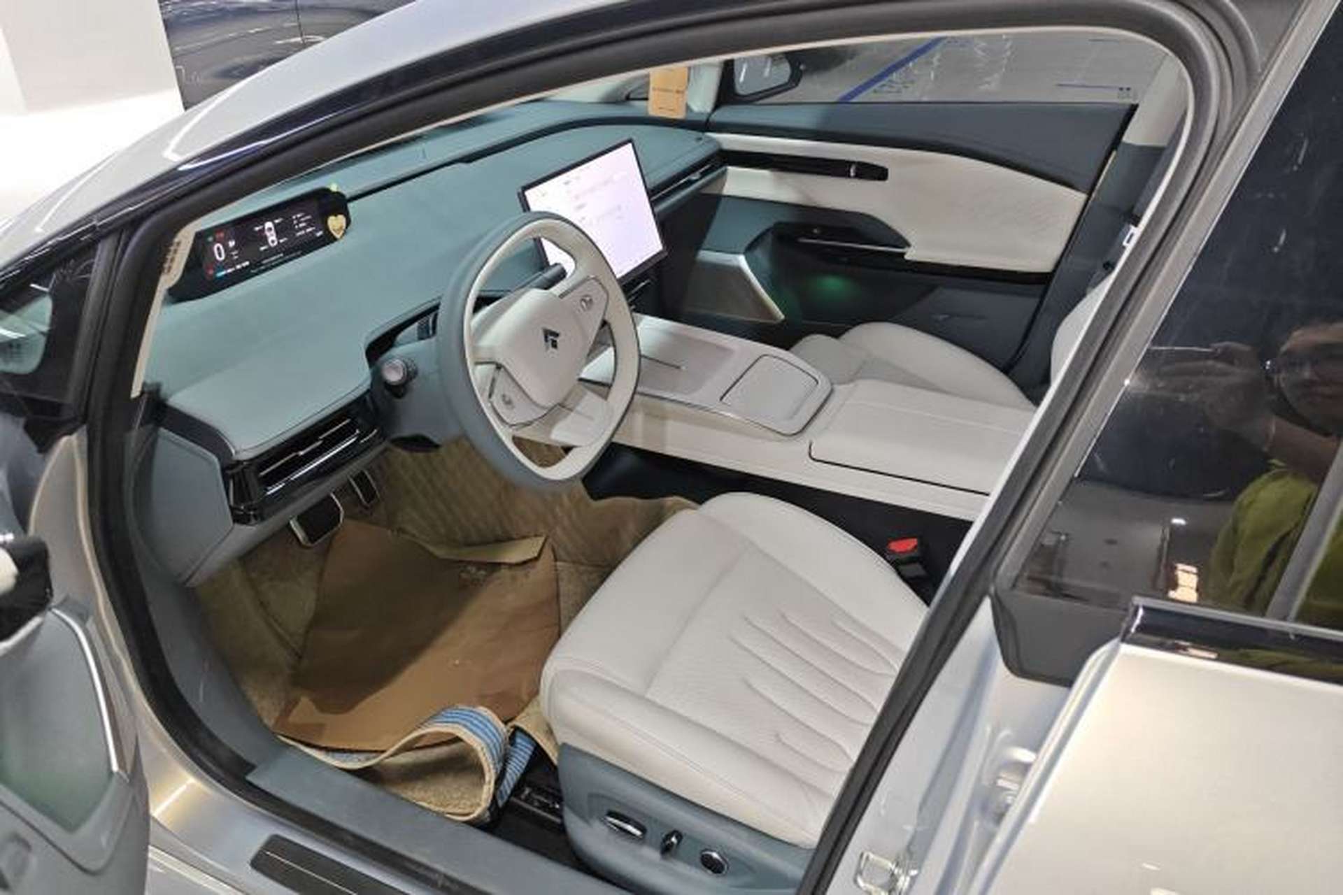 Used Hyptec GT 2023 560 Rear-Drive Seven-Wing Edition Left Front Seat