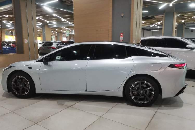 Used Hyptec GT 2023 560 Rear-Drive Seven-Wing Edition Left Side