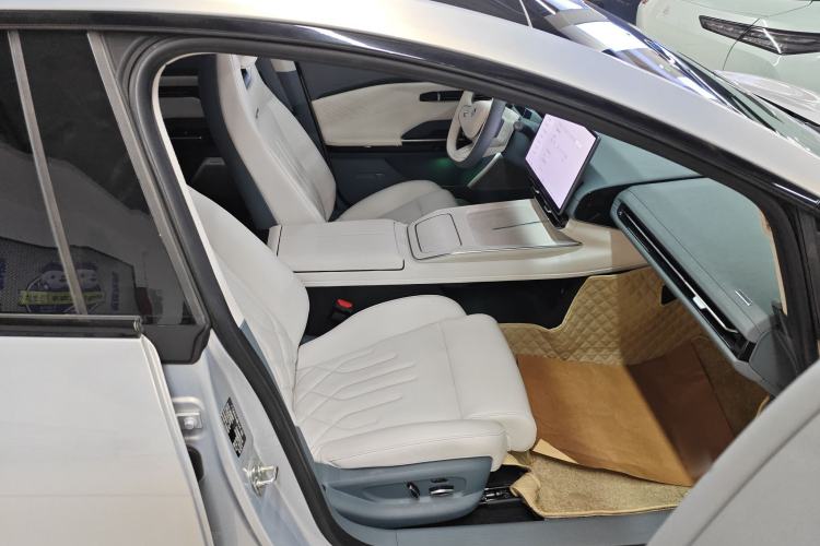 Used Hyptec GT 2023 560 Rear-Drive Seven-Wing Edition Right Front Seat