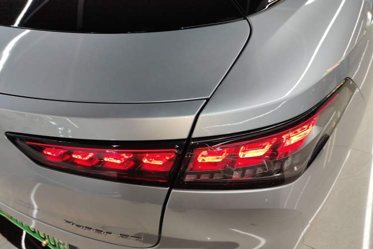 Used Hyptec GT 2023 560 Rear-Drive Seven-Wing Edition Right Rear Taillight