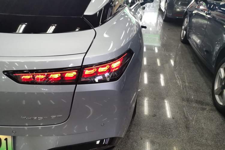 Used Hyptec GT 2023 710 Rear-Drive Supercharge Max Edition Right Rear Taillight