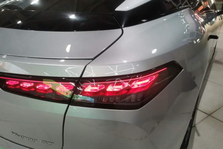 Used Hyptec GT 2023 560 Rear-Drive Seven-Wing Edition Right Rear Taillight