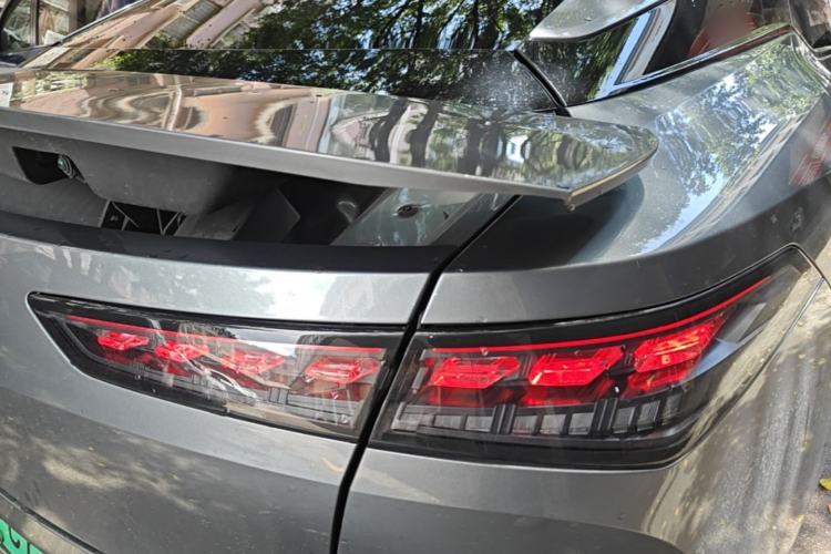 Used Hyptec GT 2023 560 Rear-Drive Tech Edition Right Rear Taillight