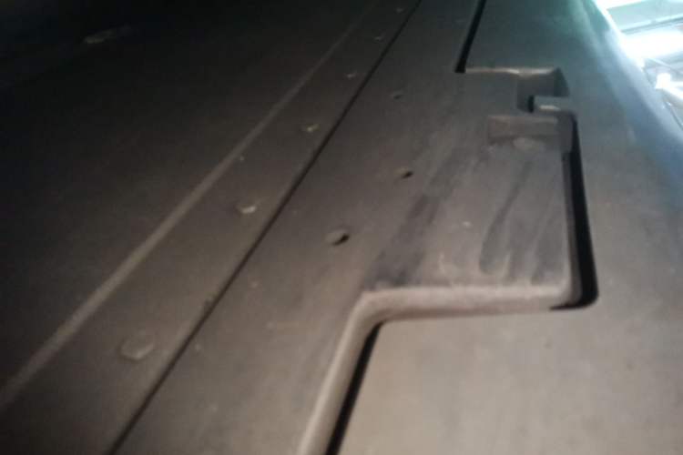 Used Hyptec GT 2023 560 Rear-Drive Seven-Wing Edition Right Side Sill