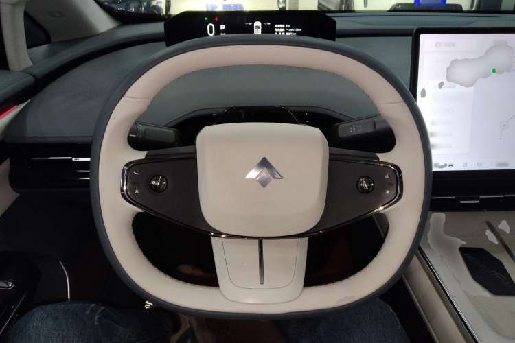 Used Hyptec GT 2023 560 Rear-Drive Seven-Wing Edition Steering Wheel