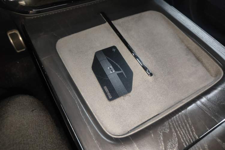 Used Hyptec GT 2023 560 Rear-Drive Seven-Wing Edition Vehicle Key
