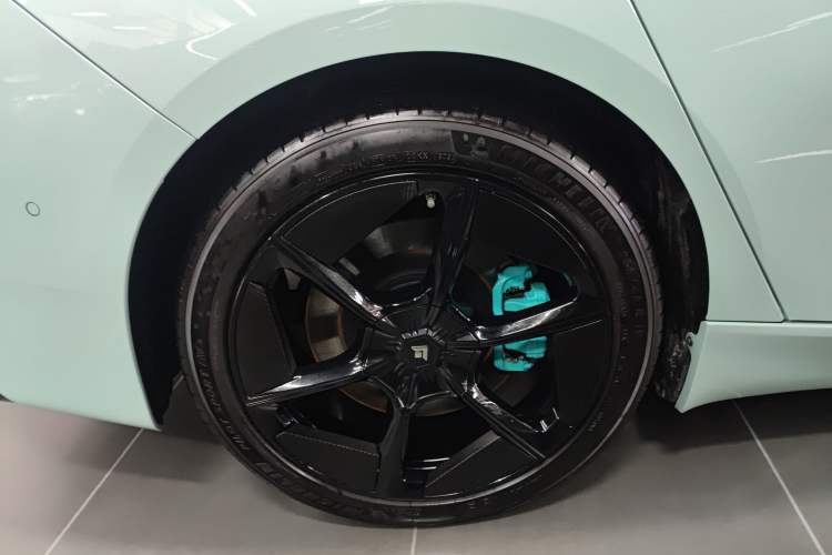 Used Hyptec GT 2023 710 Rear-Drive Supercharge Max Edition Exterior 3