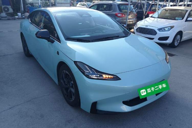 Used Hyptec GT 2023 560 Rear-Drive Seven-Wing Edition Front Right 45 Deg