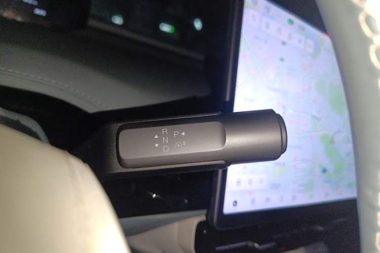 Used Hyptec GT 2023 710 Rear-Drive Ultra-Charging Version Gear Lever