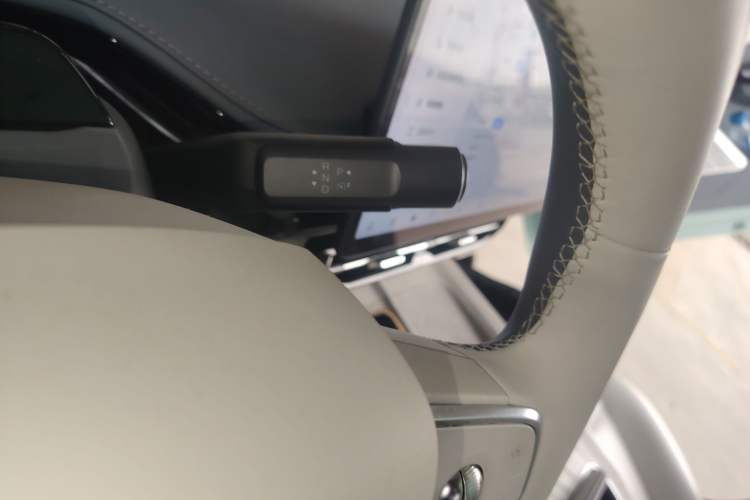 Used Hyptec GT 2023 560 Rear-Drive Seven-Wing Edition Gear Lever