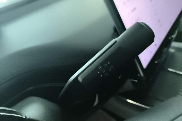 Used Hyptec GT 2023 560 Rear-Drive Seven-Wing Edition Gear Lever