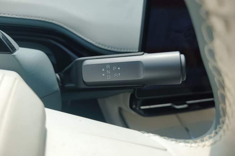 Used Hyptec GT 2023 710 Rear-Drive Ultra-Charging Version Gear Lever
