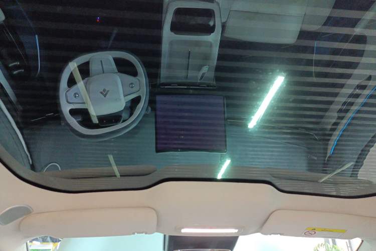 Used Hyptec GT 2023 710 Rear-Drive Pro Supercharge Edition Headliner