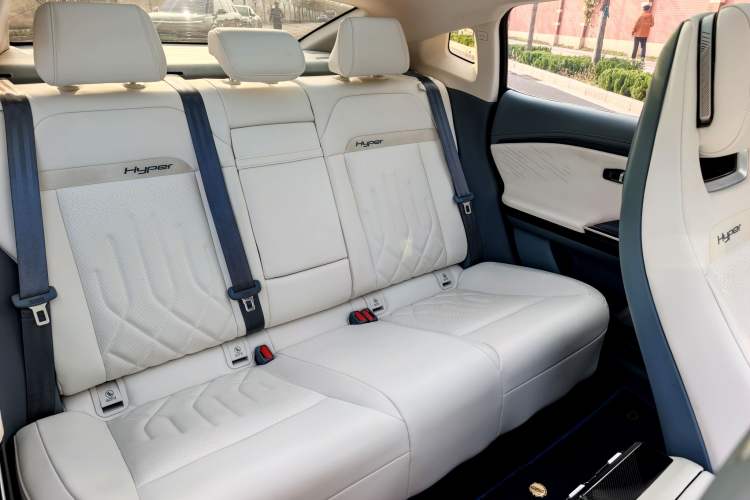 Used Hyptec GT 2023 710 Rear-Drive Pro Supercharge Edition Interior 3