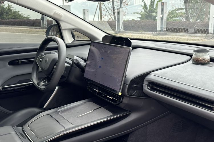Used Hyptec GT 2023 Rear-Drive Ultra-Charging 7-Wing Edition Interior 3