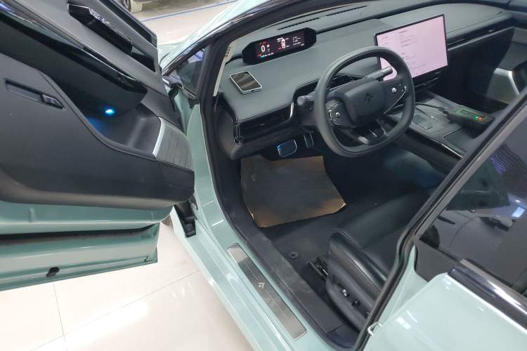 Used Hyptec GT 2023 560 Rear-Drive Seven-Wing Edition Interior 3