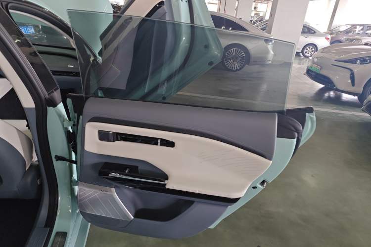 Used Hyptec GT 2023 560 Rear-Drive Seven-Wing Edition Interior 6