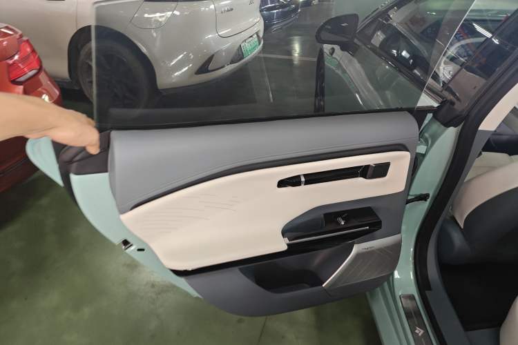 Used Hyptec GT 2023 560 Rear-Drive Seven-Wing Edition Interior 8