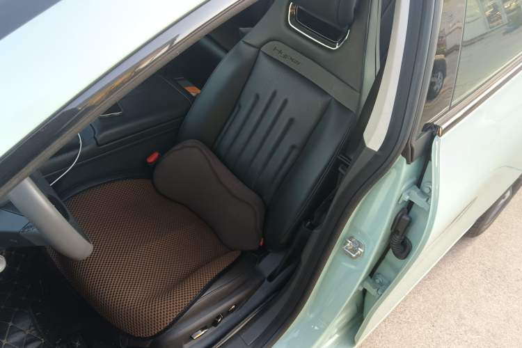 Used Hyptec GT 2023 560 Rear-Drive Seven-Wing Edition Left Front Seat