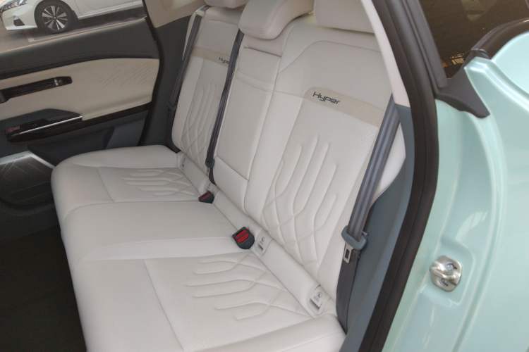 Used Hyptec GT 2023 560 Rear-Drive Seven-Wing Edition Left Rear Seat