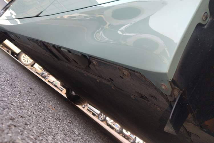 Used Hyptec GT 2023 560 Rear-Drive Seven-Wing Edition Left Side Sill