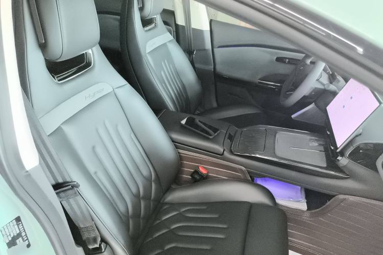 Used Hyptec GT 2023 560 Rear-Drive Seven-Wing Edition Right Front Seat